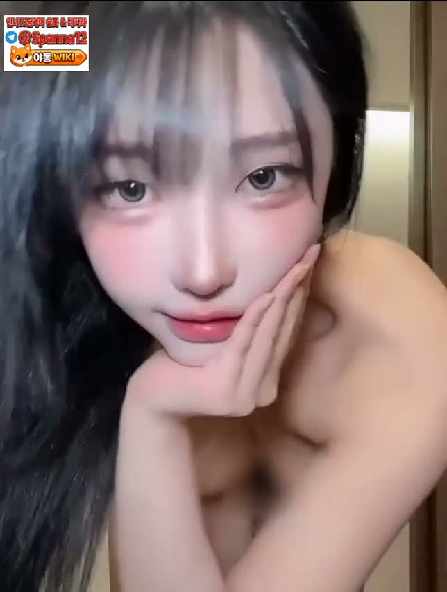 가락에 맞춰 열심히 흔드는 육중한 몸매